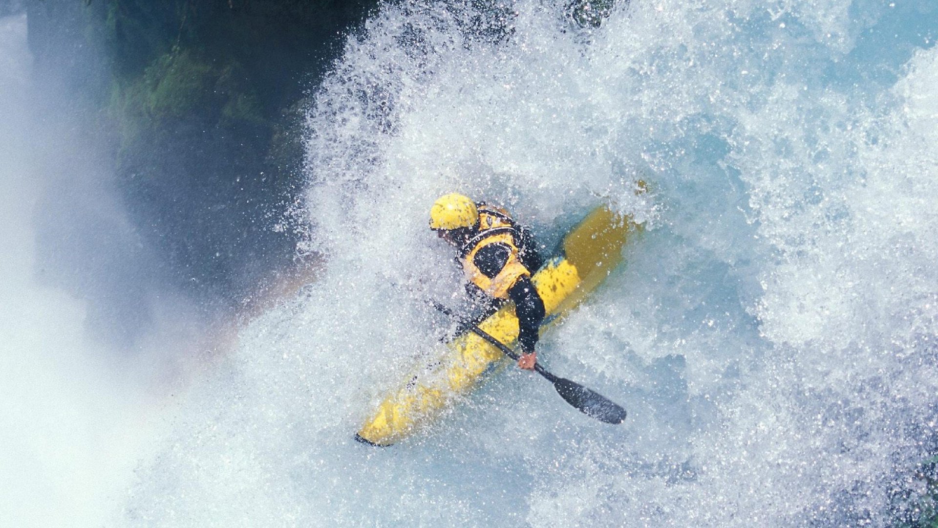 欧洲足坛转会市场风云再起,豪门争夺战与新兴势力崛起